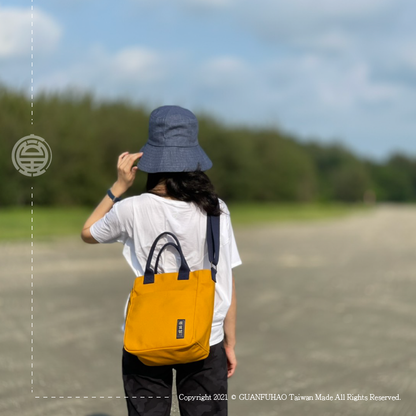 預購款~手提斜背兩用包 帆布書包（現至1/30下單預購且付款完成即確認收單，2月初排程上線製作，預計3/18開始陸續出貨。）