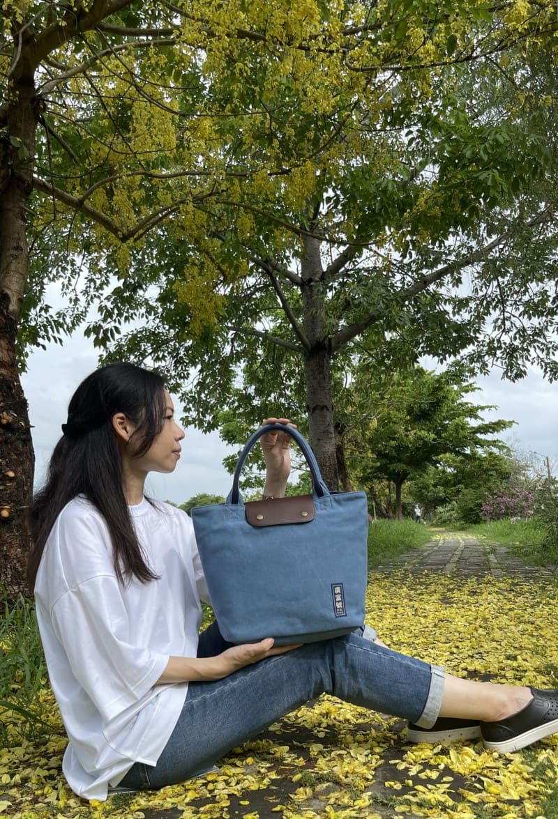 手提帆布托特包| 自由/手工全棉帆布包 耐用文青手提包 手工限量包