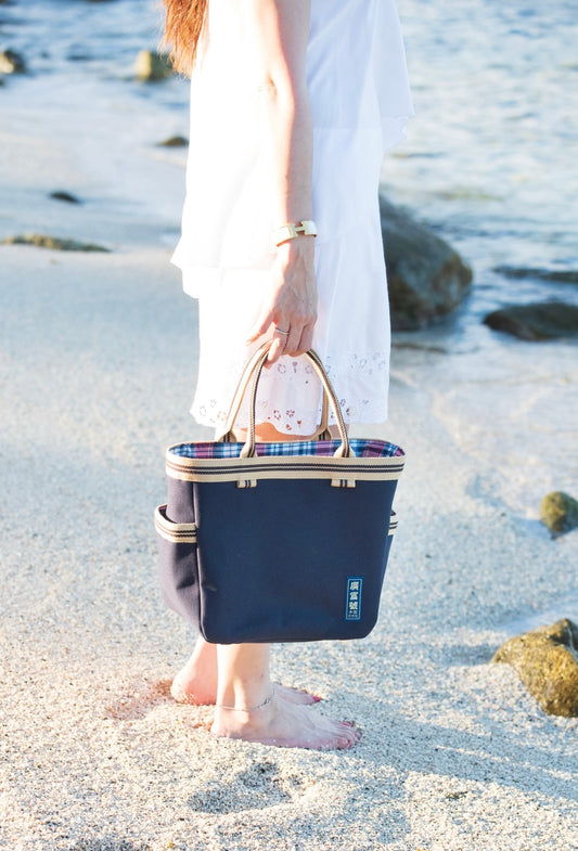 預購款-經典野餐手提包。托特包/筆電包/典雅手提包（現至1/28下單預購且付款完成即成立收單。1月底安排產線製程，預計3/10陸續開始發貨。)